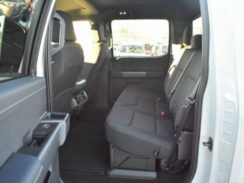 New 2026 Ford F150 XLT w/ Equipment Group 302A MID image 39