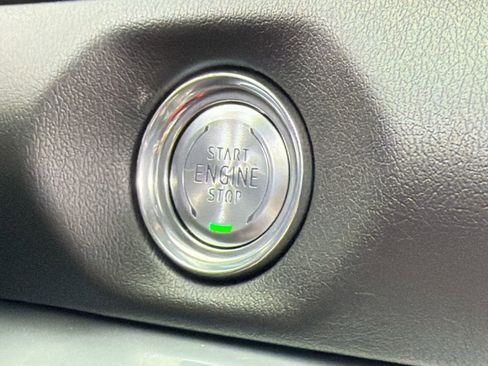 Used 2026 Chevrolet Corvette Stingray Coupe w/ 1LT RWD image 26