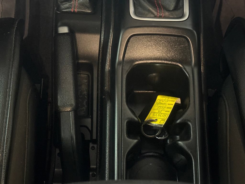 Used 2019 Jeep Wrangler Unlimited Rubicon AWD/4WD image 16