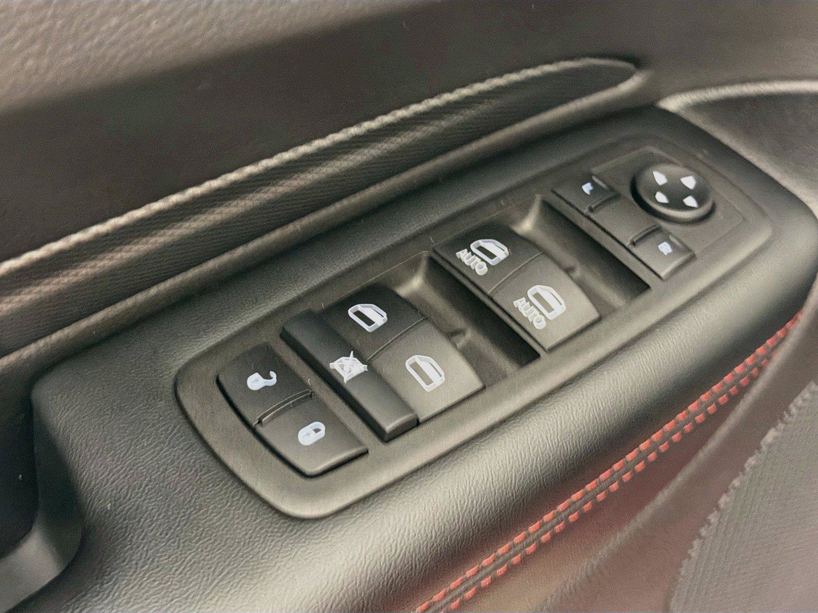 Used 2025 Dodge Durango GT AWD/4WD image 24
