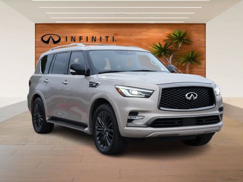 Used 2022 INFINITI QX80 Premium Select w/ Cargo Package image 3