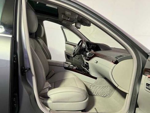 Used 2012 Mercedes-Benz S 63 AMG image 29