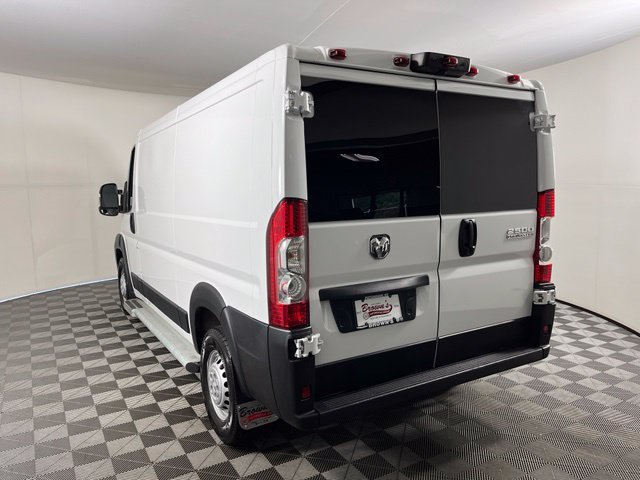 Used 2025 RAM ProMaster 2500 w/ U-Haul Equipment Group FWD image 5