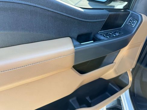 Used 2021 Ford F150 Lariat image 10