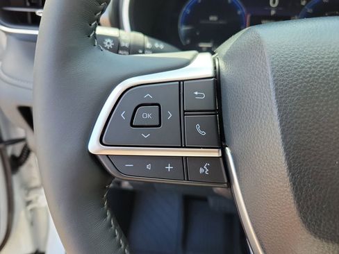 New 2026 Toyota Highlander Limited AWD/4WD image 21