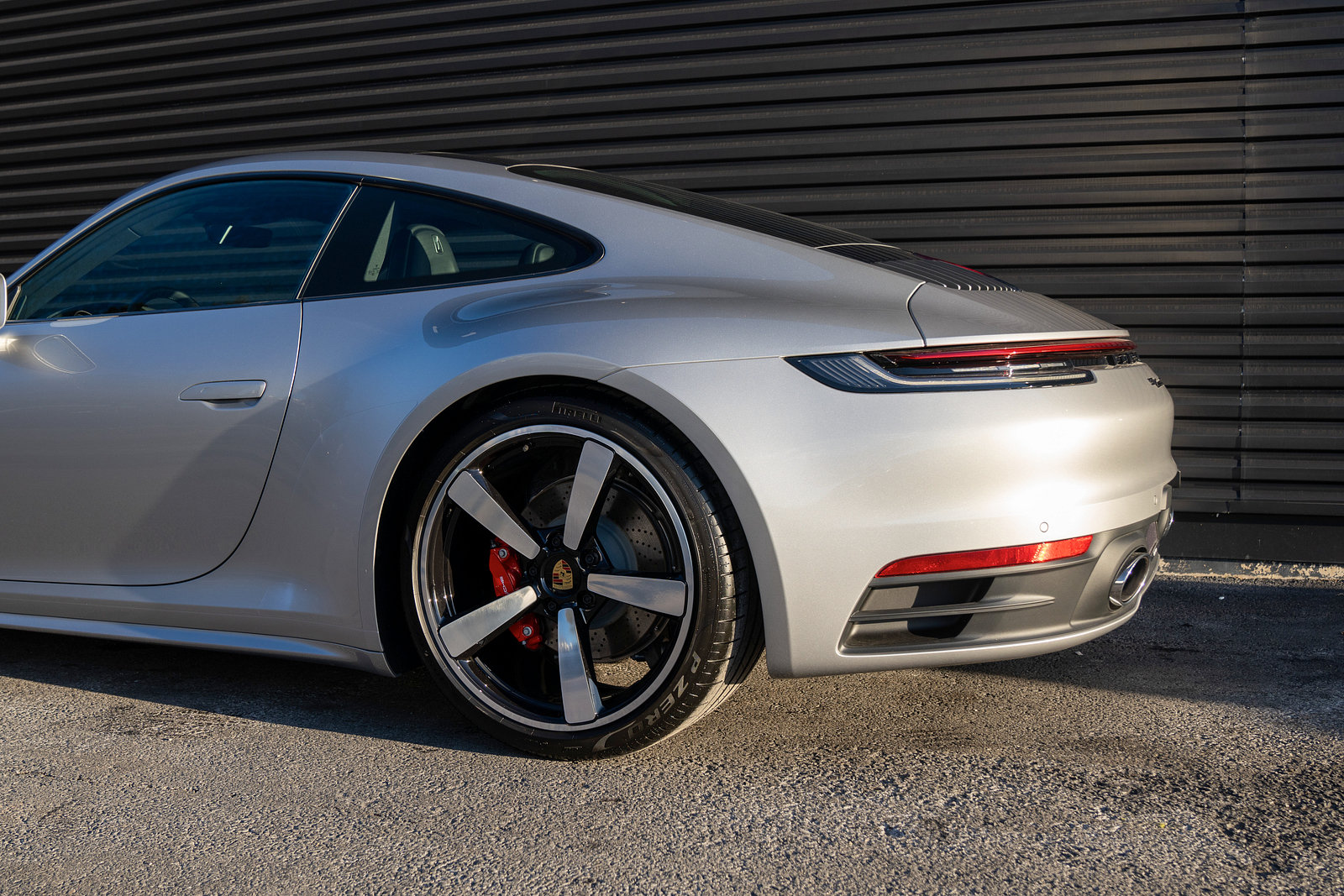 Used 2024 Porsche 911 Carrera S RWD image 8