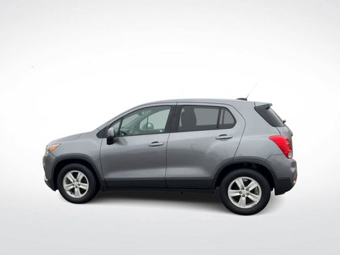 Used 2020 Chevrolet Trax LS w/ Tint and Cruise Package image 6