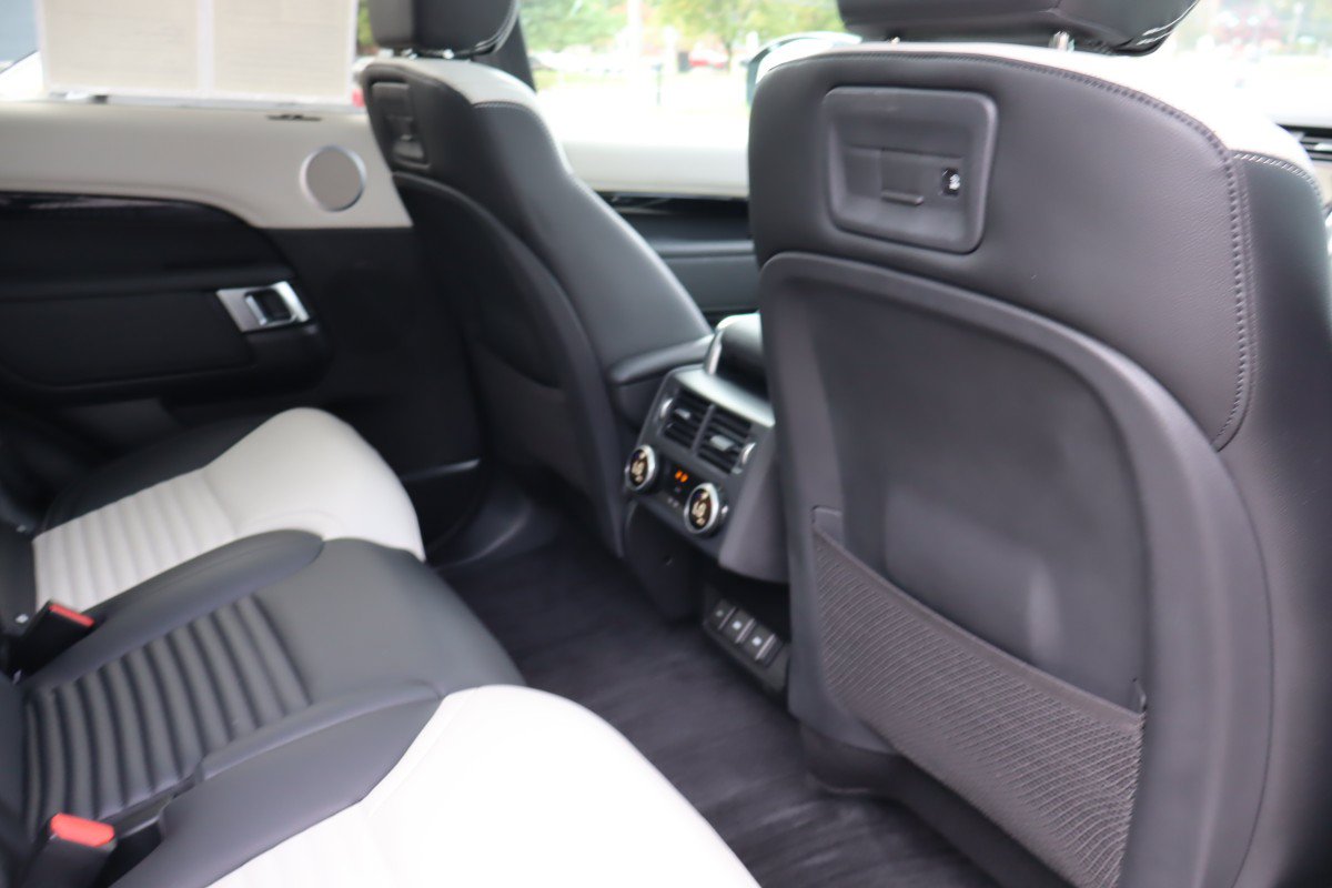 Used 2023 Land Rover Discovery S R-Dynamic AWD/4WD image 22