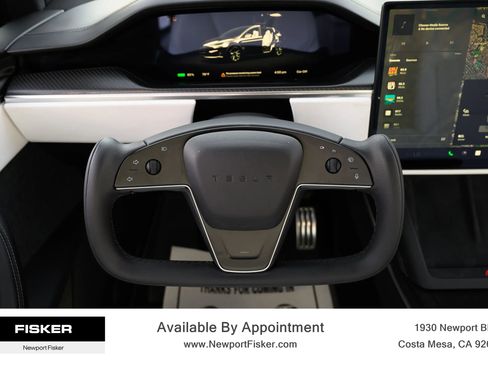 Used 2022 Tesla Model X Plaid image 21