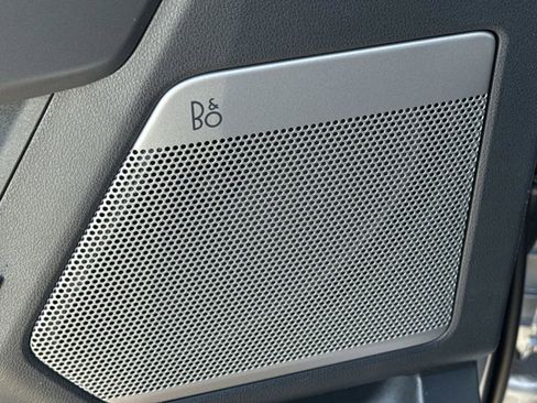 New 2025 Ford F150 XLT w/ Equipment Group 303A High image 91