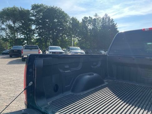 Used 2011 GMC Sierra 1500 SLE w/ Power Tech Package AWD/4WD image 12
