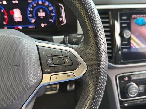 Used 2021 Volkswagen Atlas Cross Sport SEL R-Line FWD image 25