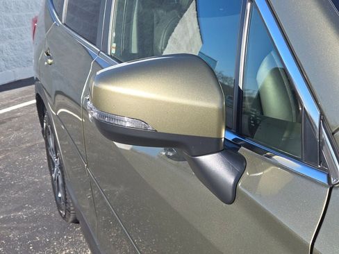 Certified 2023 Subaru Forester Limited image 6