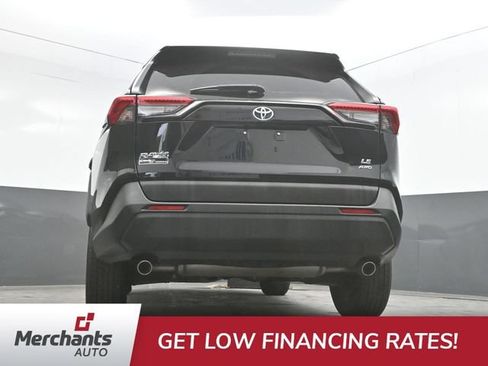 Used 2024 Toyota RAV4 LE AWD/4WD image 33