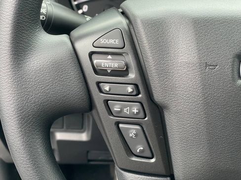 Certified 2024 Nissan Frontier S w/ Technology Package AWD/4WD image 16