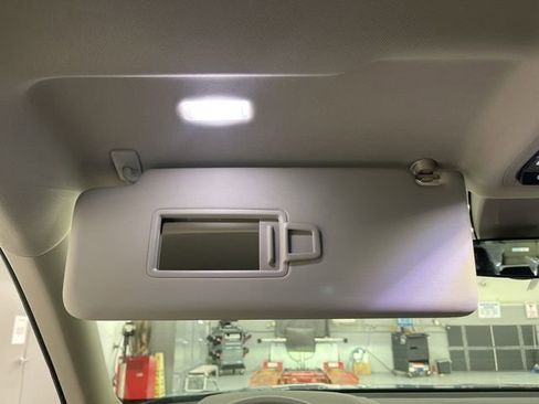 New 2026 Volkswagen Atlas SE image 26