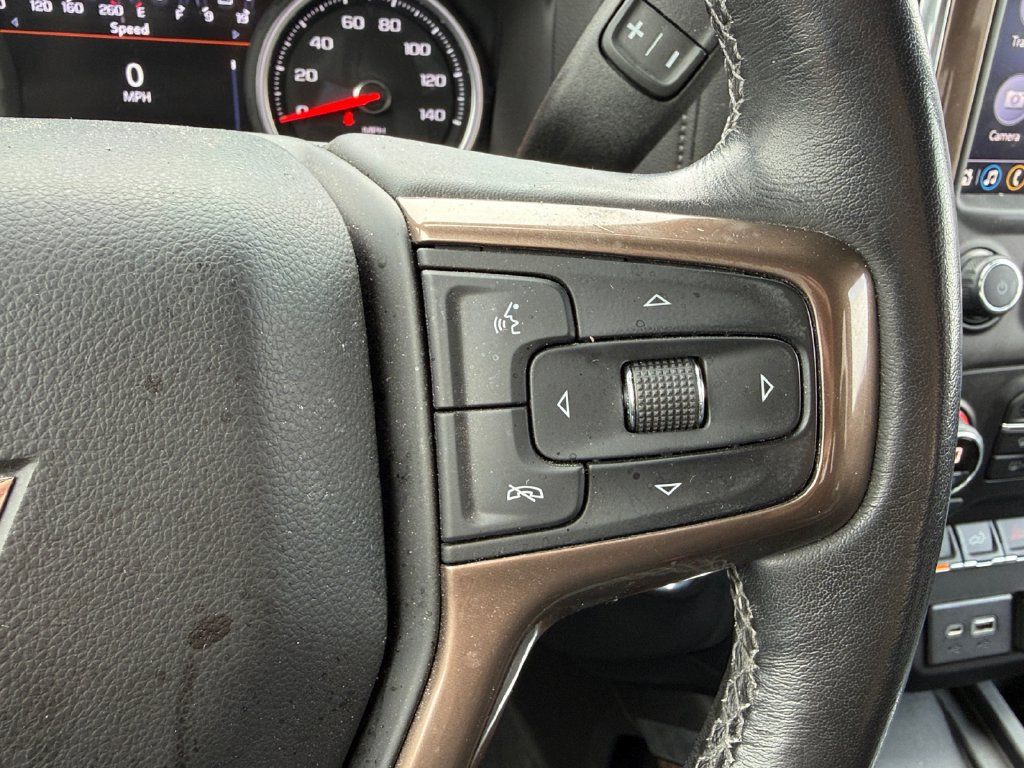 Used 2020 Chevrolet Silverado 3500 High Country w/ Technology Package AWD/4WD image 17