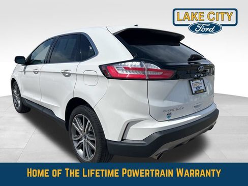 Used 2022 Ford Edge Titanium AWD/4WD image 3