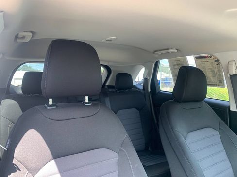 Used 2023 Ford Edge SE AWD/4WD image 19