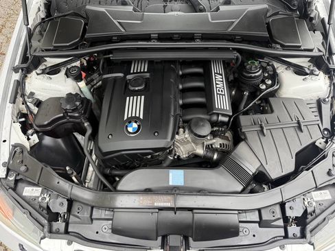 Used 2007 BMW 328xi Wagon image 5