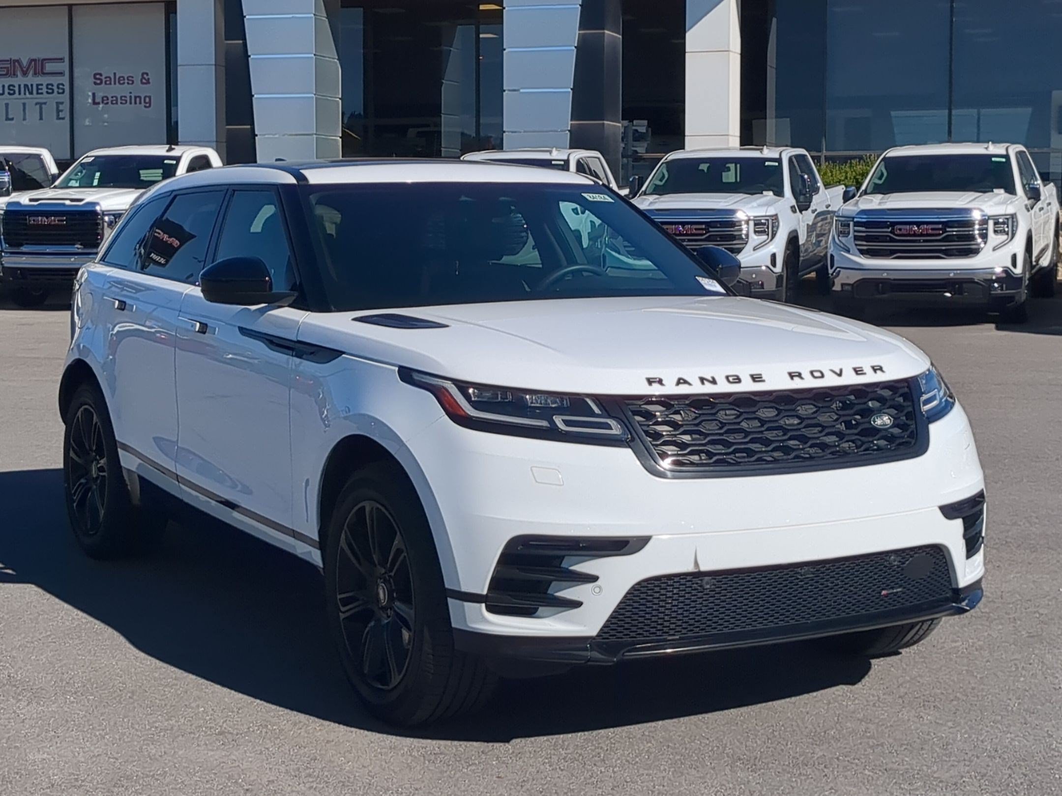 Used 2023 Land Rover Range Rover Velar R-Dynamic S AWD/4WD image 7