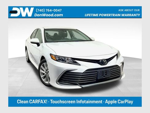 Used 2022 Toyota Camry LE FWD image 1