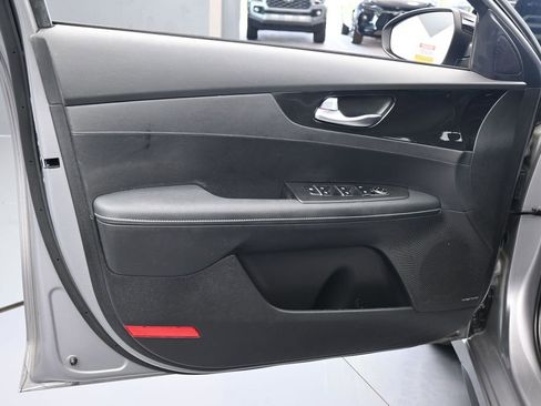 Used 2023 Kia Forte GT-Line w/ GT-Line Premium Package FWD image 28