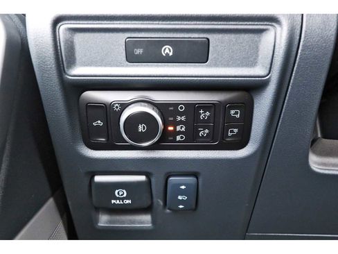 Used 2025 Ford F150 Lariat AWD/4WD image 18