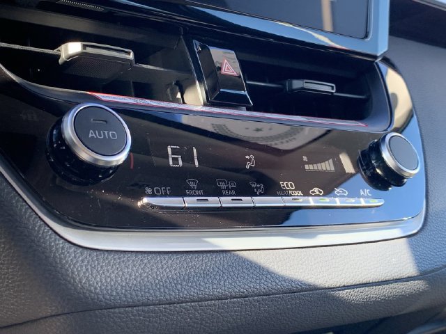 Used 2026 Toyota Corolla LE FWD image 30