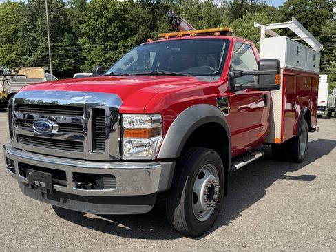 Used 2009 Ford F550 4x4 Regular Cab Super Duty image 22