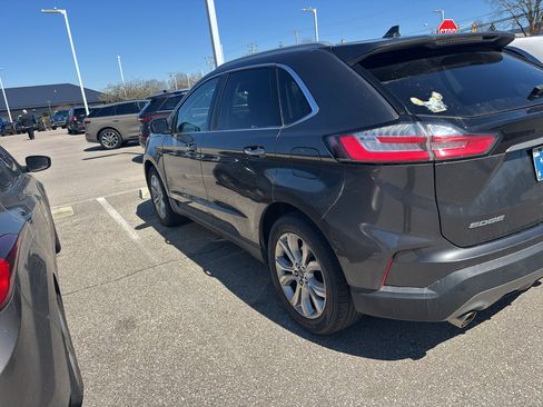 Used 2019 Ford Edge Titanium image 7