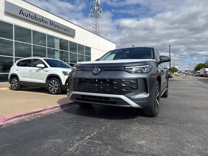 New 2026 Volkswagen Tiguan SE