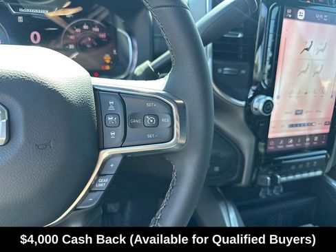 New 2026 RAM 3500 Laramie AWD/4WD image 31
