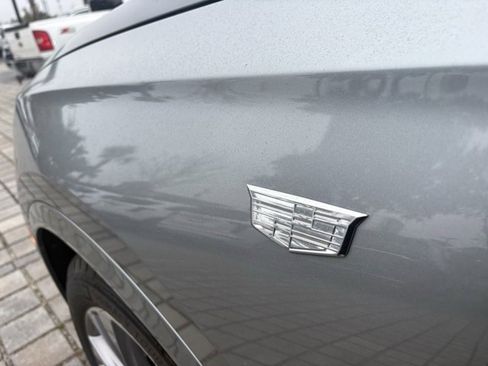 Certified 2025 Cadillac XT6 Premium Luxury image 11