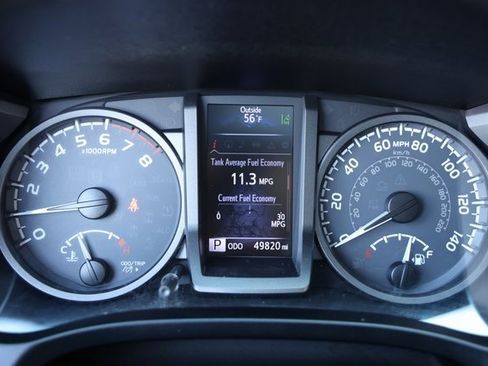 Used 2018 Toyota Tacoma TRD Off-Road image 16