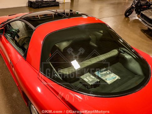 Used 1995 Pontiac Firebird Formula RWD image 11