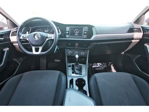 Used 2019 Volkswagen Jetta S w/ Driver Assistance Package image 8