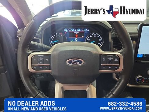 Used 2023 Ford Expedition Max XLT RWD image 16