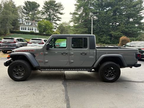 Used 2023 Jeep Gladiator Mojave AWD/4WD image 10