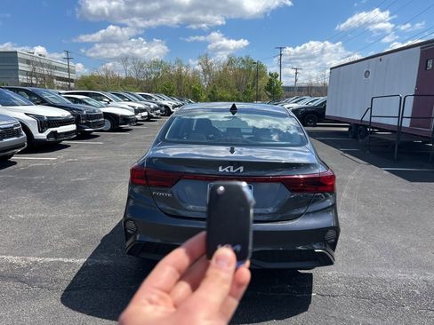 Used 2023 Kia Forte LXS FWD image 5