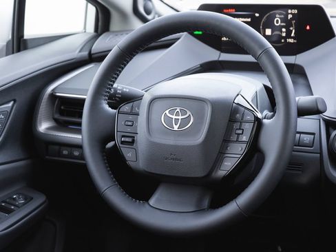 New 2027 Toyota Prius Limited w/ Limited Premium Package FWD image 12