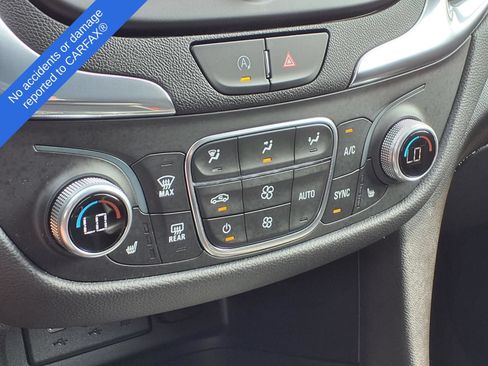 Used 2024 Chevrolet Equinox LT FWD image 28