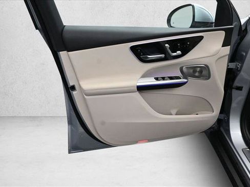 Certified 2026 Mercedes-Benz GLC 300 4MATIC image 18