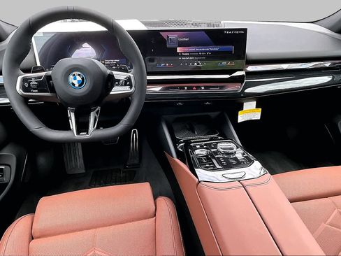 New 2027 BMW 550e xDrive w/ Executive Package AWD/4WD image 5