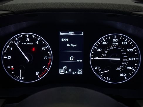 Used 2025 Subaru Crosstrek 2.5i Limited AWD/4WD image 13