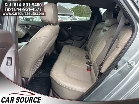 Used 2015 Hyundai Tucson SE image 13