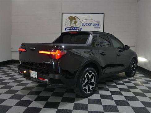 Used 2022 Hyundai Santa Cruz Limited AWD/4WD image 10