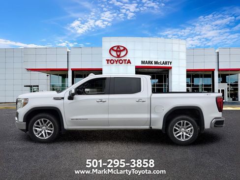 Used 2021 GMC Sierra 1500 SLT AWD/4WD image 2