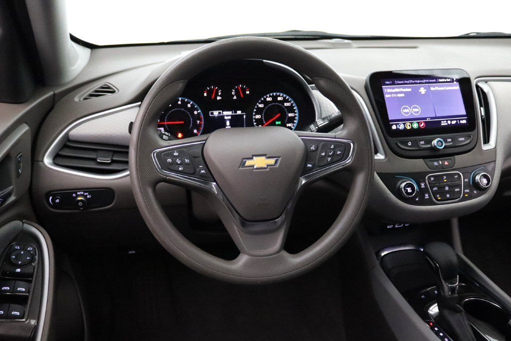 Certified 2024 Chevrolet Malibu LT FWD image 16