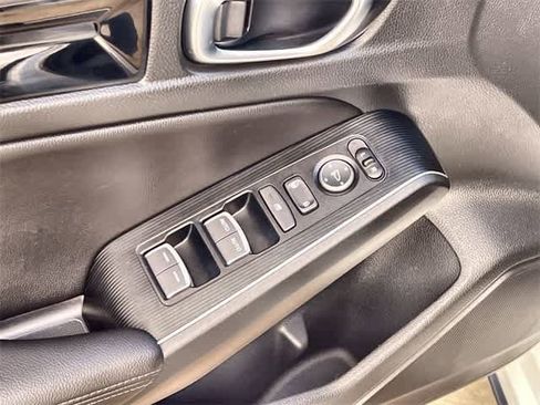 Certified 2024 Honda Civic Sport Touring image 30